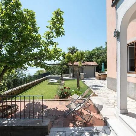 Villa Paula Sveta Marina Exterior photo